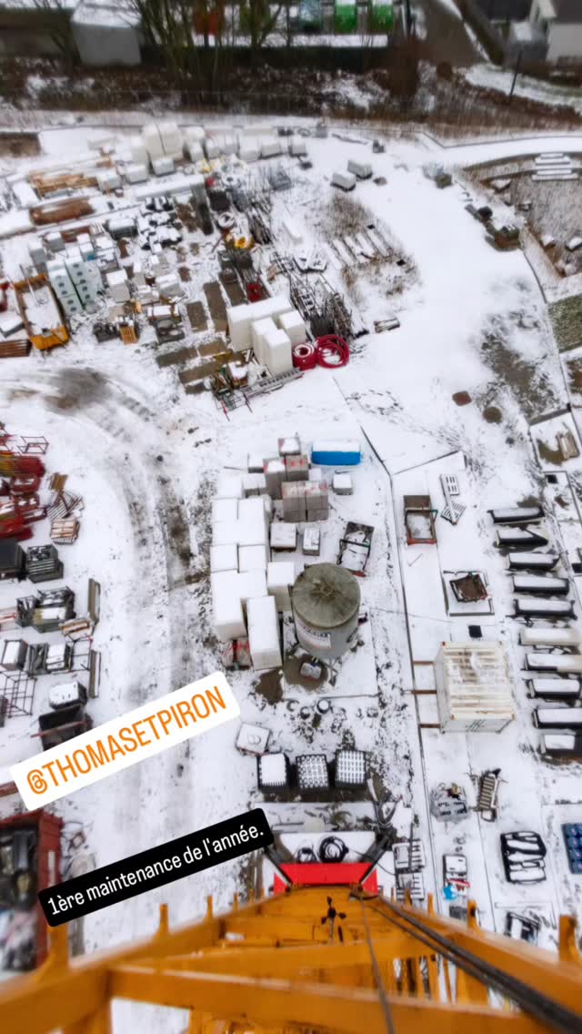1ère maintenance de l´année pour ce boitier de timelapse sur un chantier @thomasetpiron à Bruxelles.
#ilovemyjob #ghtimelapseyourbestpartnerintimelapse